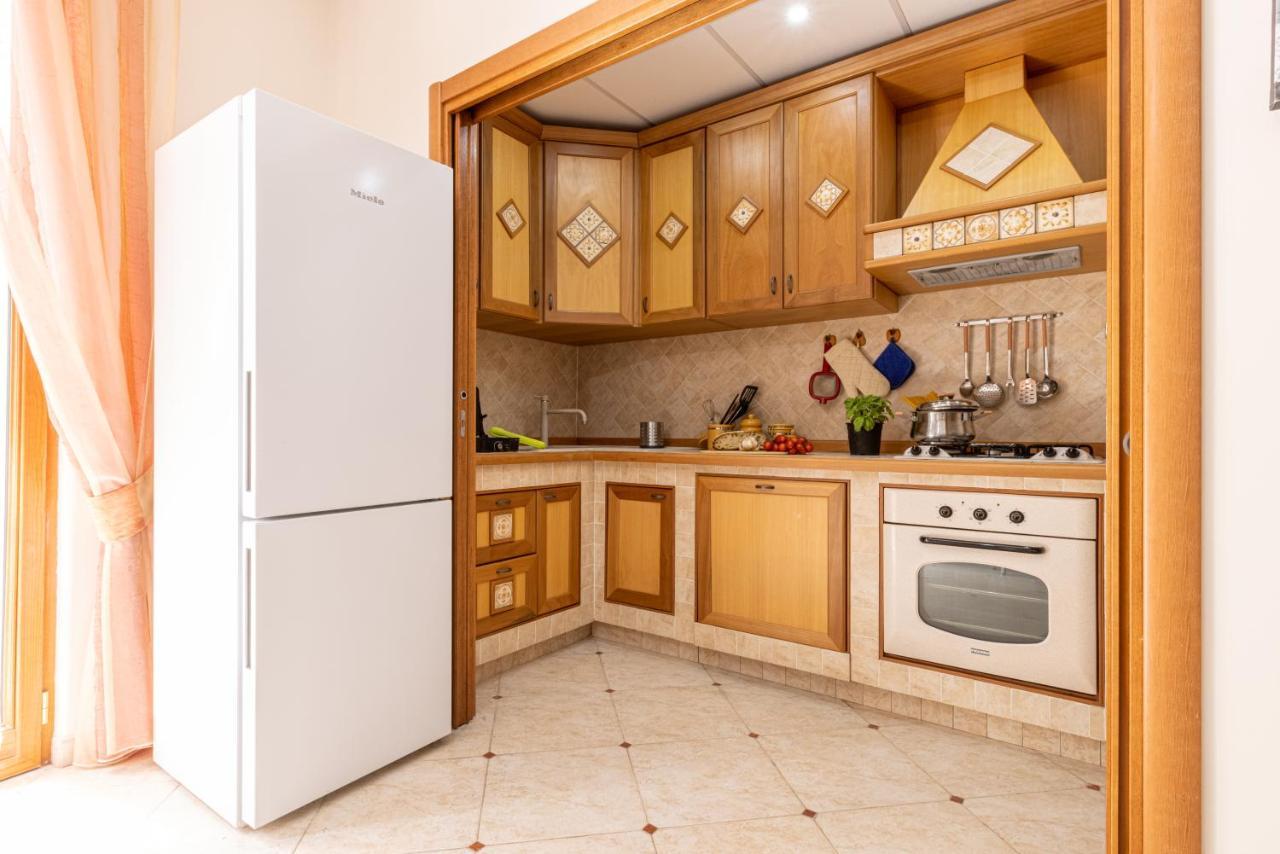 Sorrentovibes - Spacious 3 Bedrooms Apartment In Sorrento Oldtown Exterior photo